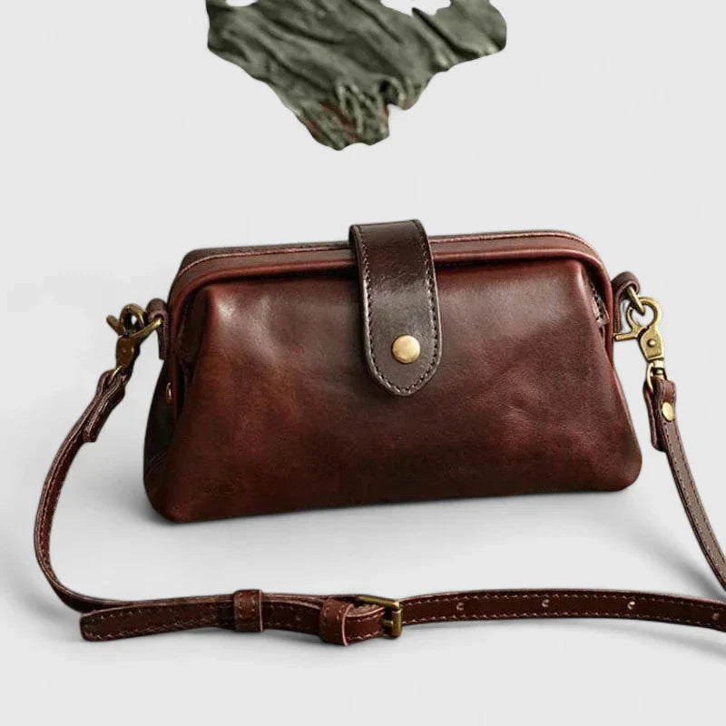 Ivy - Compact Leather Handbag