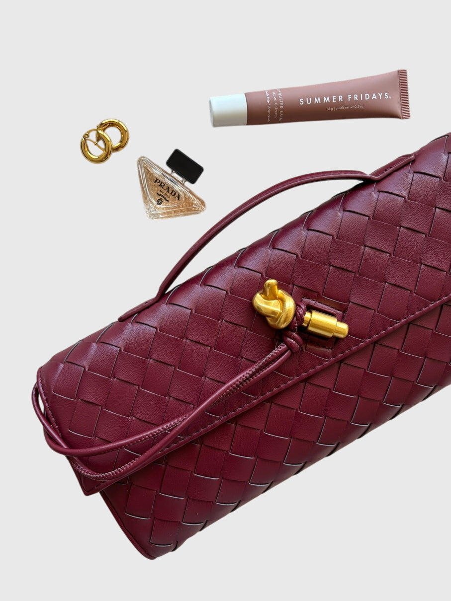 Camila - Elegant Slim Woven Clutch