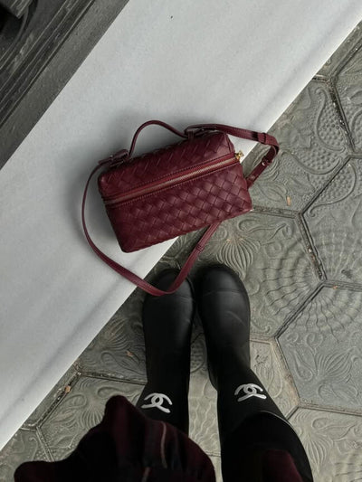 Juliette - Sleek Woven Structured Handbag