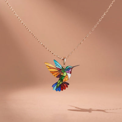 Lola - Beautiful Hummingbird Necklace