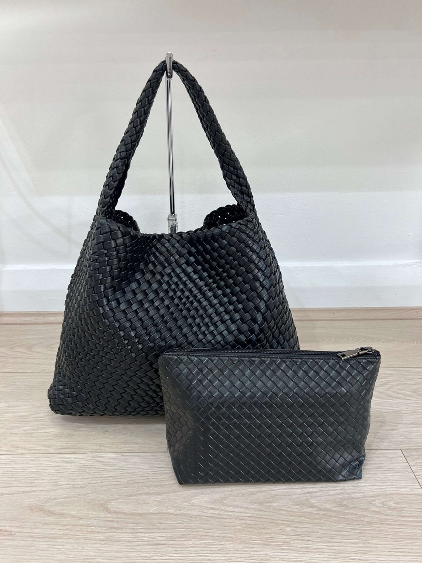 Luna - Stylish Oversized Woven Hobo Tote