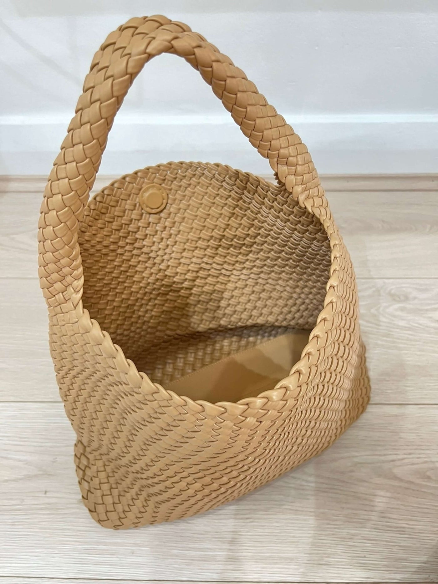 Luna - Stylish Oversized Woven Hobo Tote