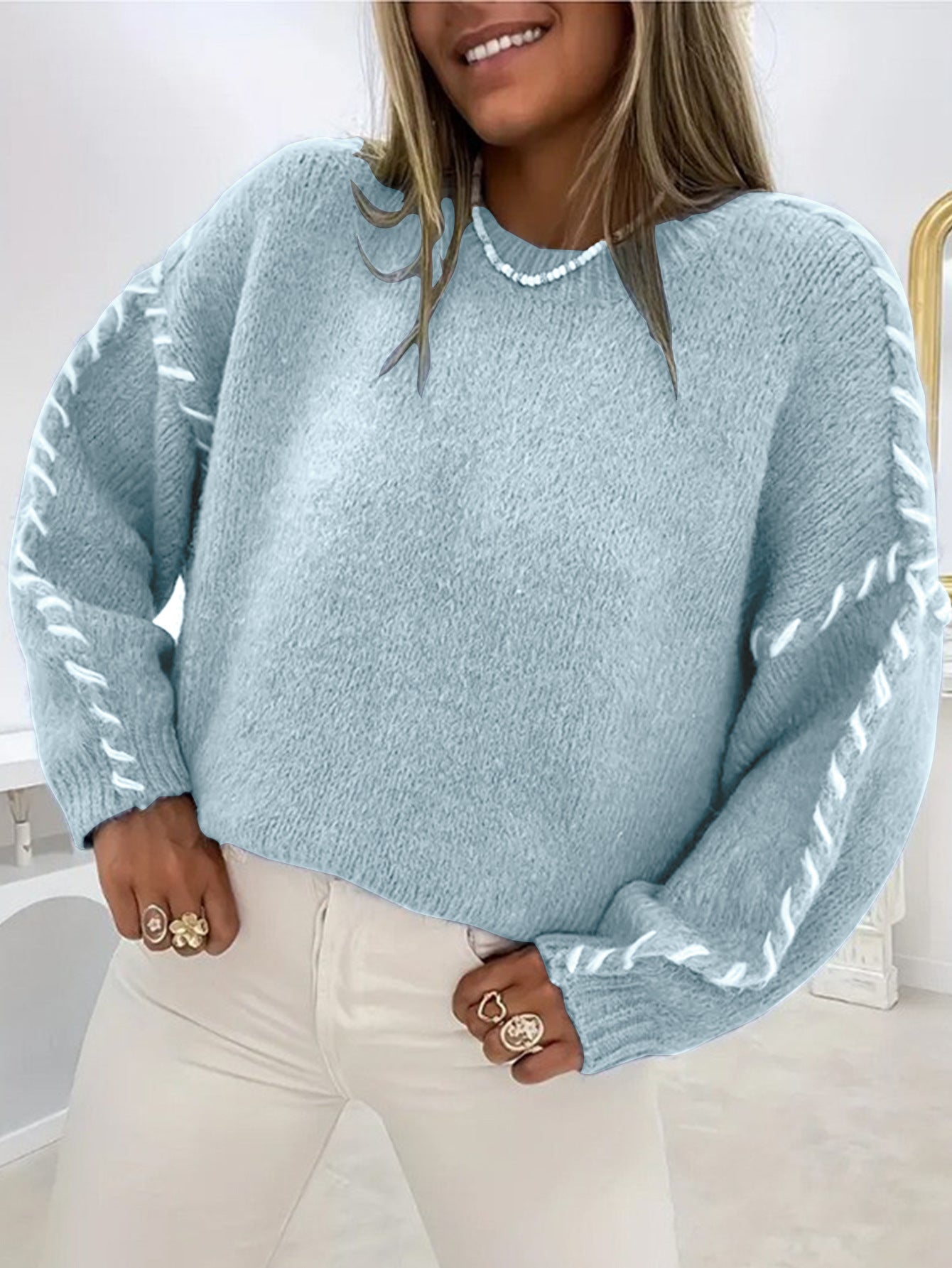 Elora – cozy round neck sweater