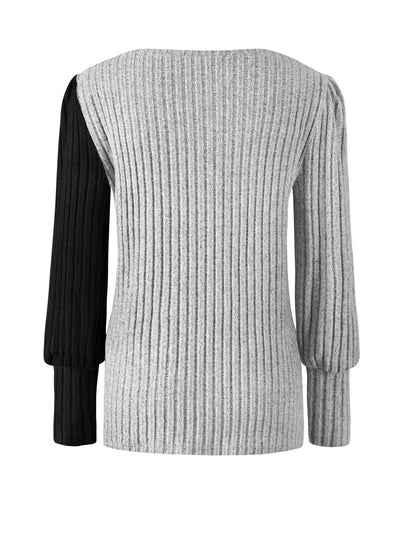 Calista – Contrast Button Knit