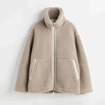 Liora – Oversized Teddyjacken