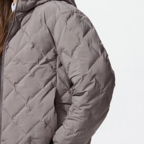 Mila – Diamond Quilt Puffer
